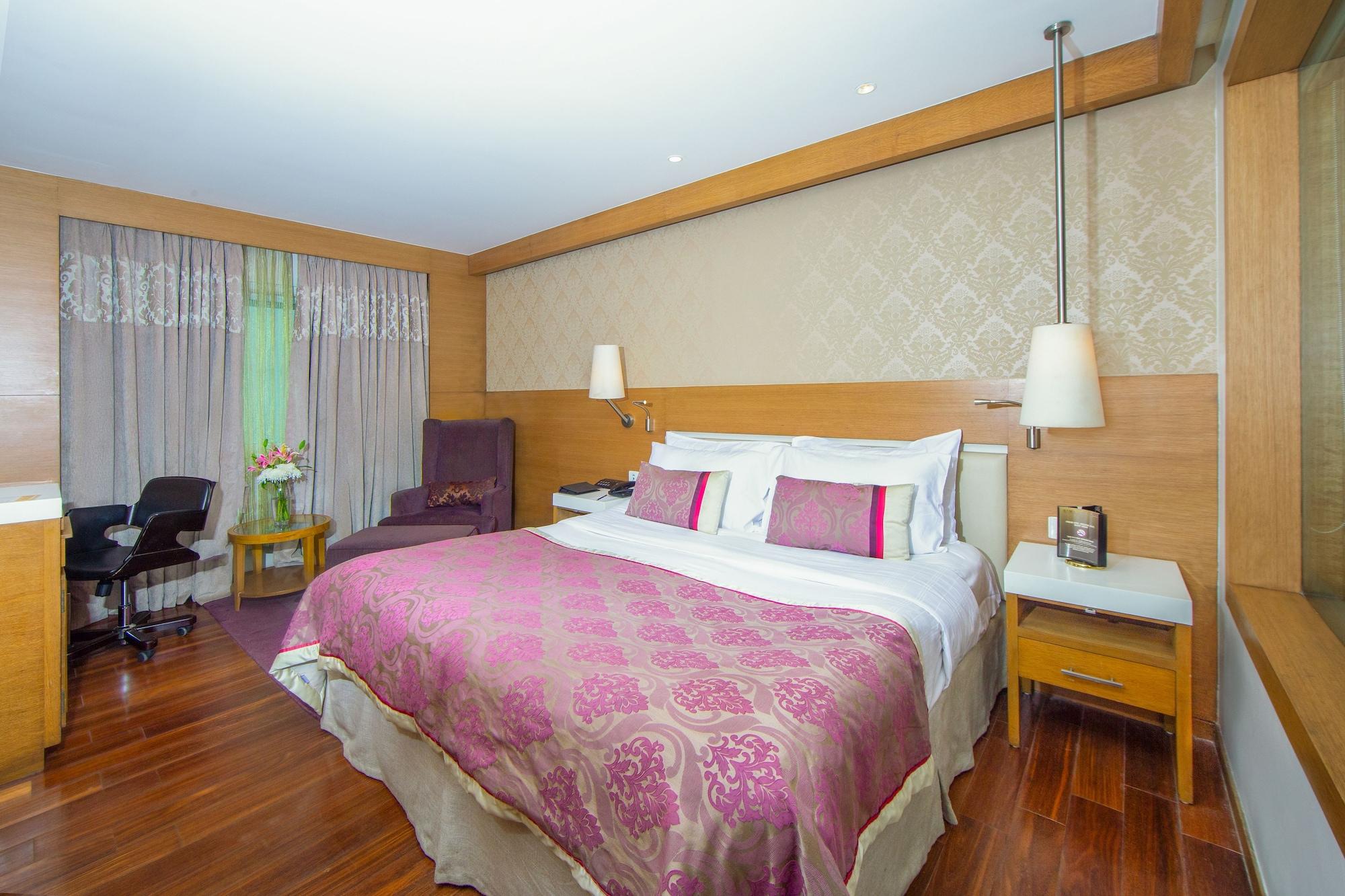 Hotel Bawa International Mumbai Bagian luar foto