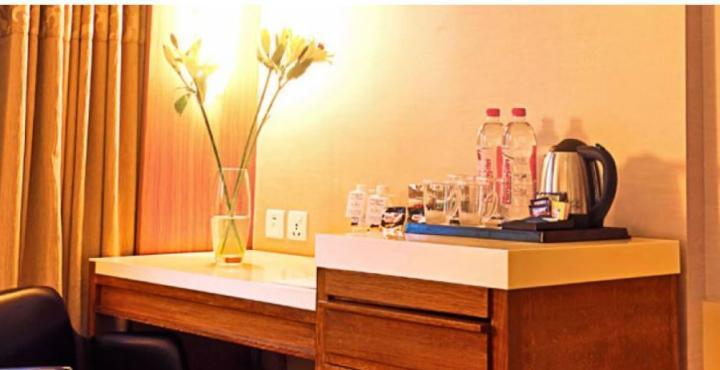 Hotel Bawa International Mumbai Bagian luar foto