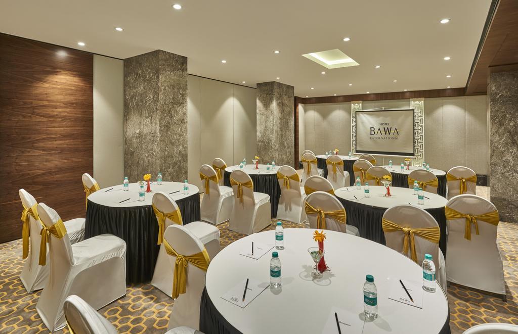 Hotel Bawa International Mumbai Bagian luar foto
