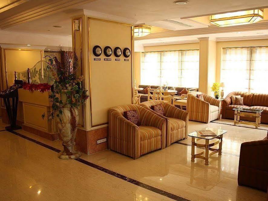Hotel Bawa International Mumbai Bagian luar foto