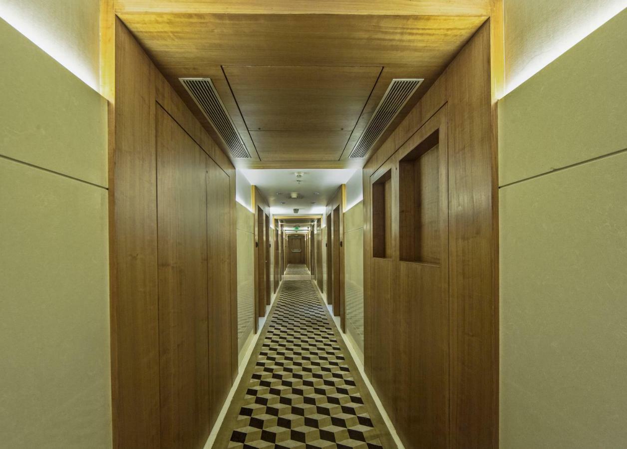 Hotel Bawa International Mumbai Bagian luar foto